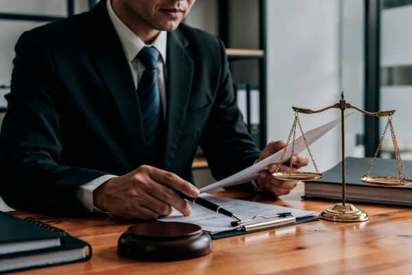 עורך דין ביטוח לאומי ברמת השרון - עו"ד נתן ראט